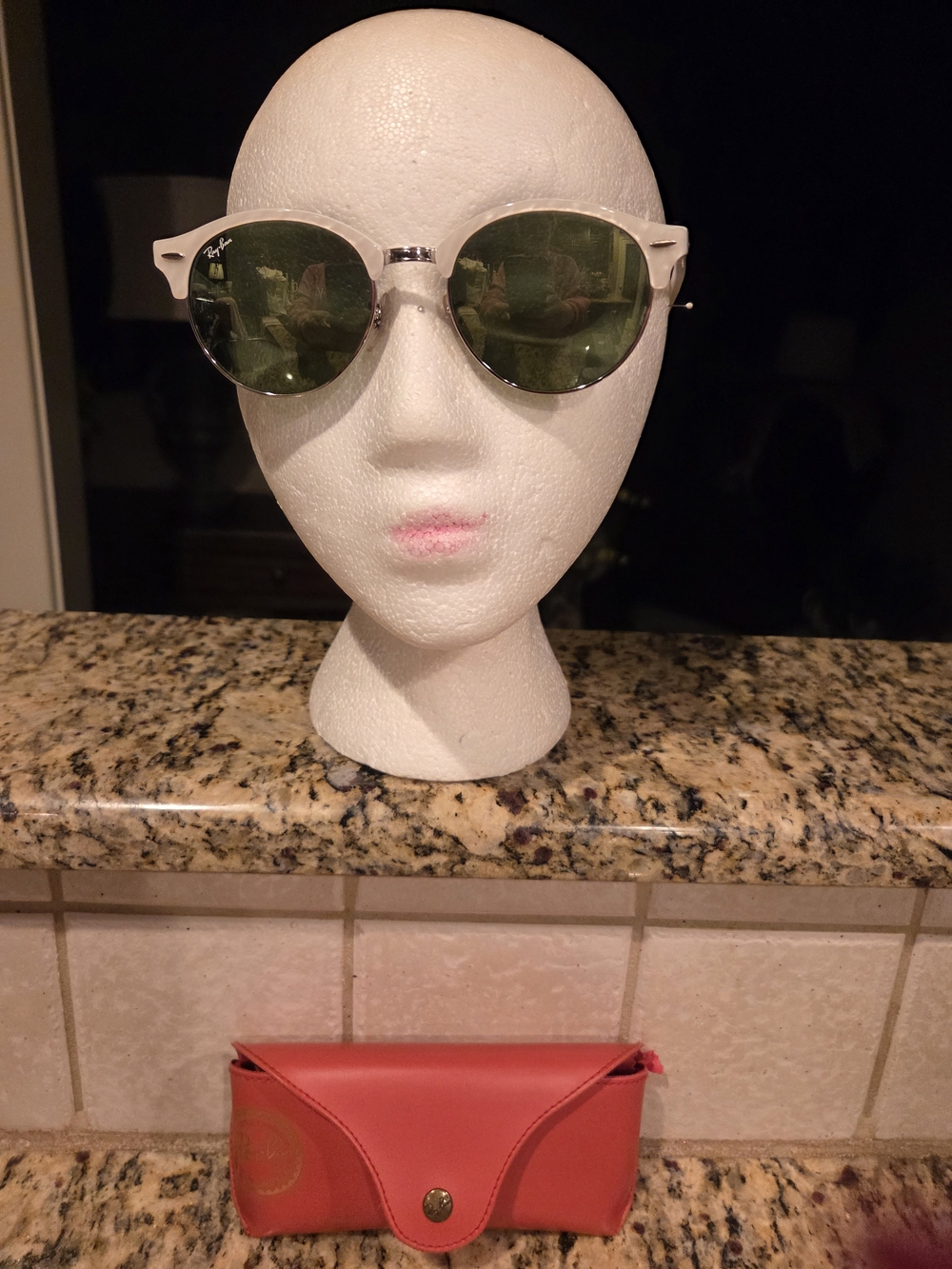 Ray-Ban Women's Round Sunglasses White Frame with Green Lenses